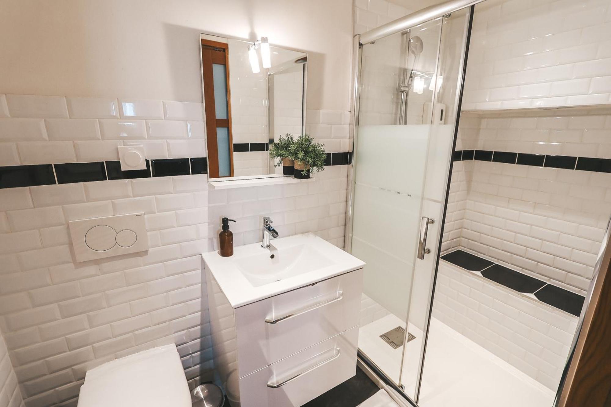 Suit'Home Commerce Анже Екстер'єр фото