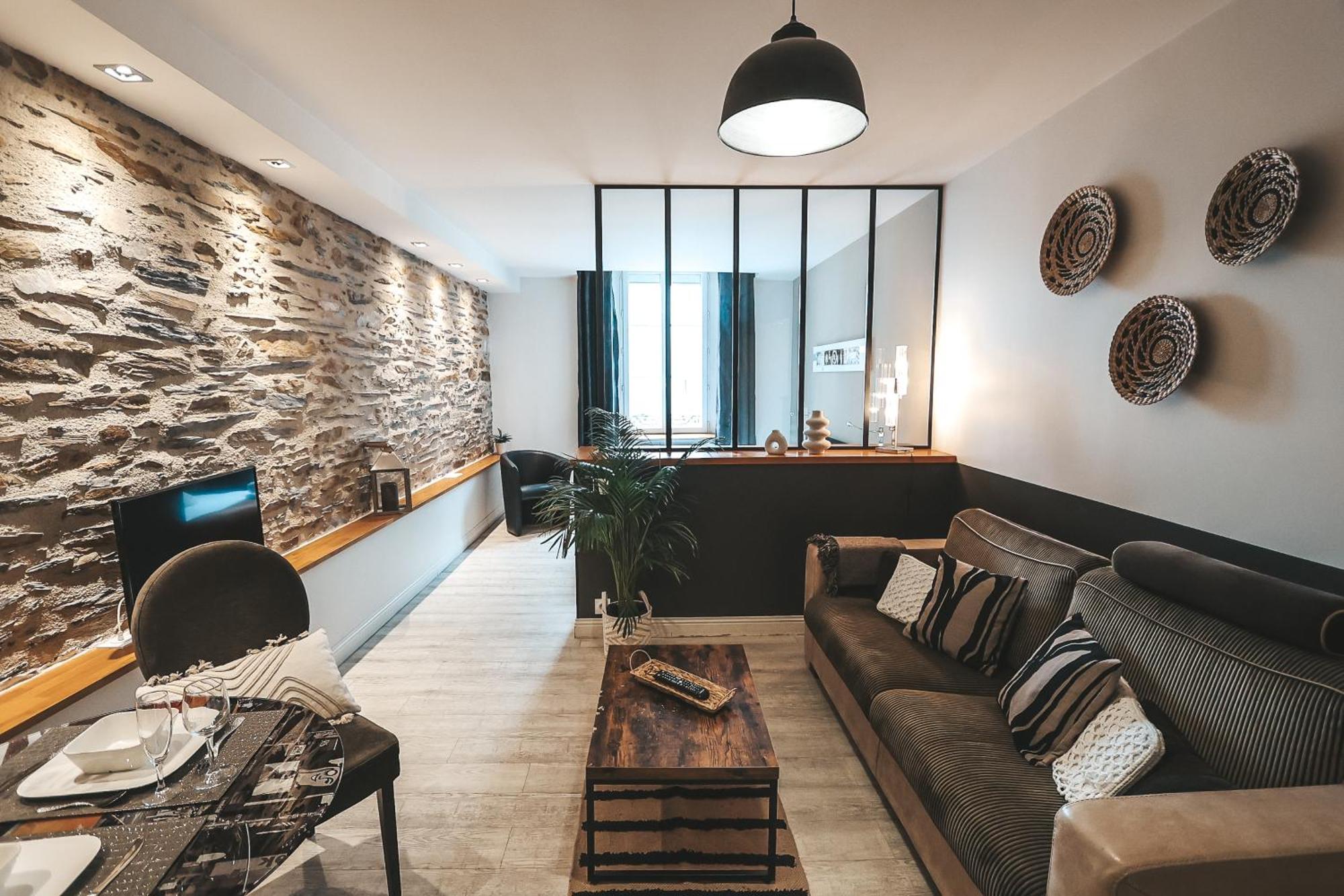 Suit'Home Commerce Анже Екстер'єр фото