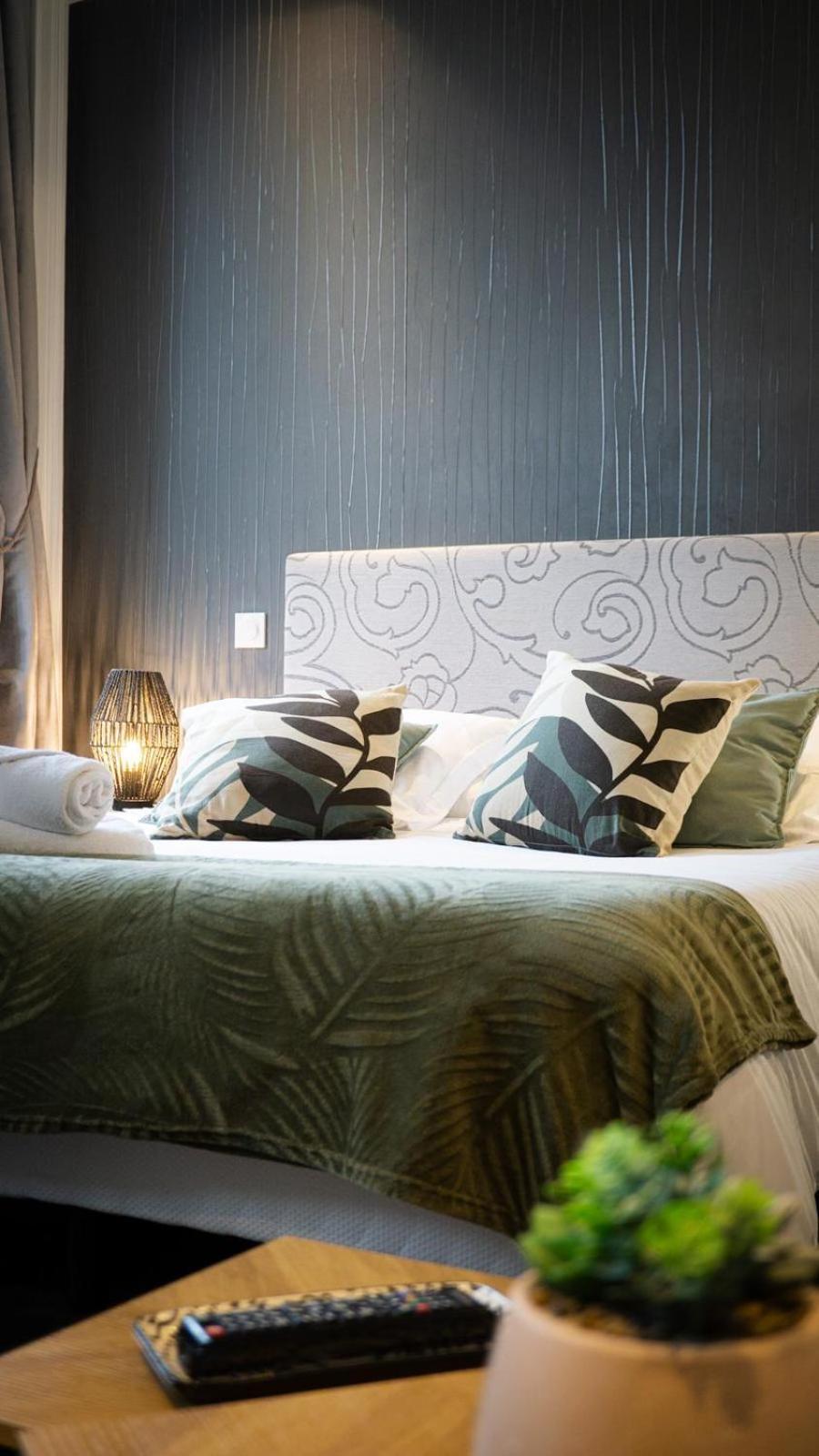Suit'Home Commerce Анже Екстер'єр фото